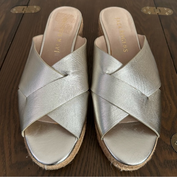 Jack Rogers Sandals Women 8.5M Slotted Sloane Leather Slip-On Wedge Platinum - Picture 8 of 11